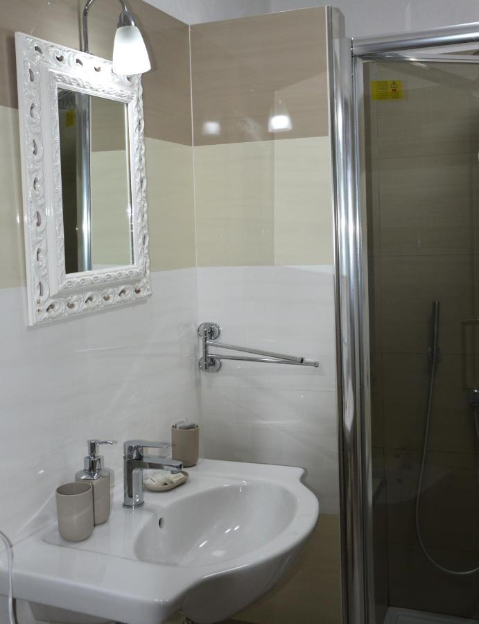 Carmelina 20 Apartment เนเปิลส์ ภายนอก รูปภาพ