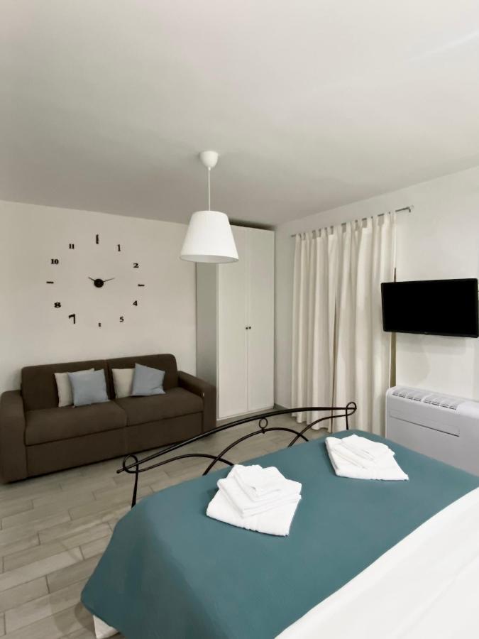 Carmelina 20 Apartment เนเปิลส์ ภายนอก รูปภาพ